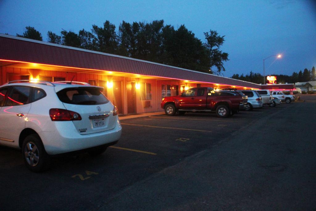 Caboose Motel Libby Dış mekan fotoğraf