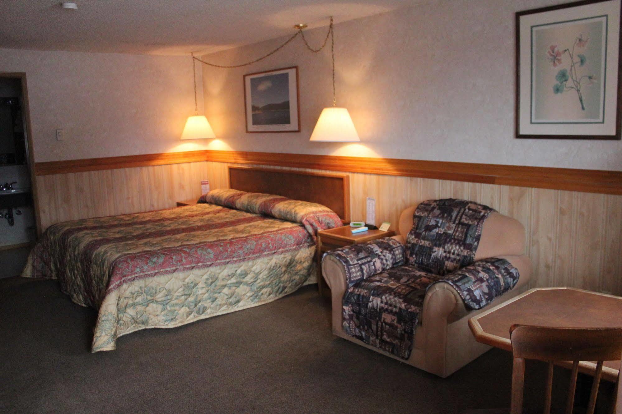 Caboose Motel Libby Dış mekan fotoğraf